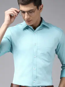 Park Avenue Men Turquoise Blue Solid Slim Fit Formal Shirt