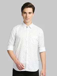 Parx Men White Slim Fit Printed Casual Shirt
