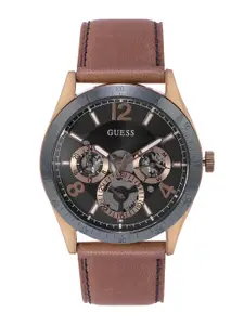 GUESS Men Black Solid Leather Straps Analogue Watch GW0216G2