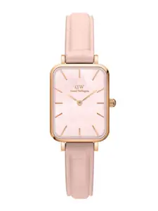 Daniel Wellington Women Quadro Pressed Rouge Square Analogue Watch- DW00100508