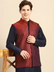 Anouk Men Navy Blue Solid Straight Sustainable Kurta Pyjamas & Woven Nehru Jacket