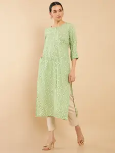 Soch Women Green Ikat Print Straight Fit Kurta