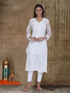 PARAMOUNT CHIKAN Women White Embroidered Chikankari Georgette Kurta