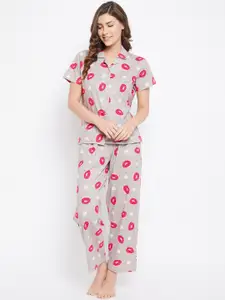Clovia Women Grey & Pink Printed Cotton Night suit