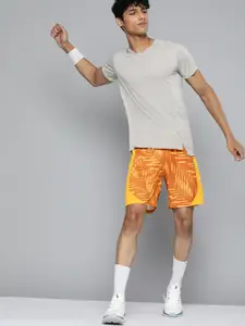 HRX By Hrithik Roshan Racketsport Men Gold Fusion Rapid-Dry Geometric Shorts