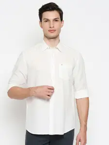 Basics Men Off White Slim Fit Cotton Casual Shirt