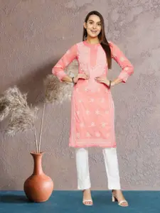 PARAMOUNT CHIKAN Embroidered Chikankari Kurta