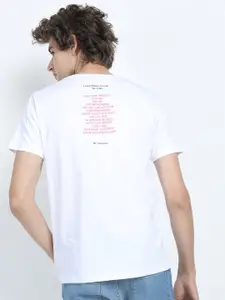 HIGHLANDER Men White & Pink Typography Printed Slim Fit Cotton T-shirt