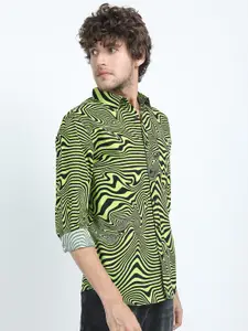 HIGHLANDER Men Black & Green Slim Fit Printed Casual Shirt