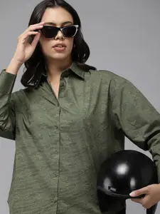 The Roadster Life Co. Boxy Geometric Printed Pure Cotton Casual Shirt