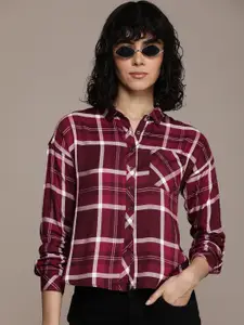 The Roadster Life Co. Tartan Checks Opaque Casual Shirt