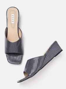 ELLE Women Charcoal Grey Printed & Textured Wedge Heels