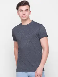 Globus Men Charcoal Grey Slim Fit Cotton T-shirt