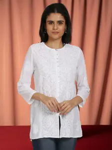 PARAMOUNT CHIKAN White Embroidered Chikankari Pure Cotton  Kurti