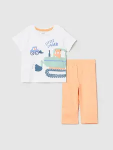 max Boys White & Peach Printed Pure Cotton T-shirt with Trouser Set