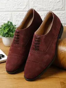 MONKS & KNIGHTS Men Maroon Textured Perforations Lightweight Suede Brogues