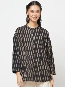 Fabindia Women Beige & Black Cotton Ikat Weave Regular Fit Casual Shirt