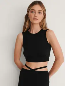 NA-KD Black Fitted Crop Top