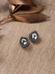 Ruby Raang Silver-Plated Geometric Kundan Studs Earrings