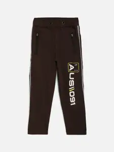 Octave Boys Olive Green Solid Cotton Track Pants With Side Stripe