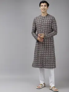 See Designs Men Blue Printed Pure Cotton Kurta with Trousers