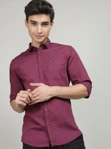 The Indian Garage Co Men Burgundy Comfort Regular Fit Cotton Casual Shirt