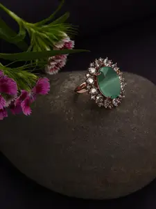 SOHI Gold-Plated Green Stoned Ring