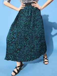 KASSUALLY Women Stunning Blue Animal Printed Pleated Form Skirt