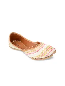DESI COLOUR Women Yellow Embellished Ethnic Embroidered Leather Mojaris Flats