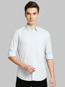 Parx Men Green & Blue Slim Fit Printed Cotton Casual Shirt