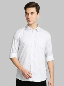 Parx Men Grey Slim Fit Printed Casual Shirt