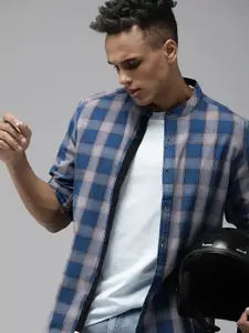 Roadster Men Blue & Pink Checked Pure Cotton Casual Shirt