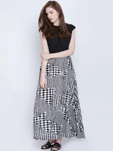 Tokyo Talkies Women Black & White Printed Maxi Dress