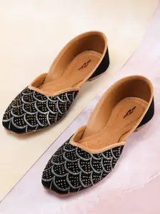Shezone Women Black Embroidered Mojaris Flats