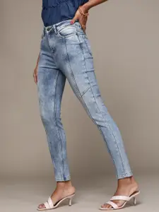 bebe Women Indigo Denim Daze Super Skinny Fit High-Rise Light Fade Stretchable Jeans