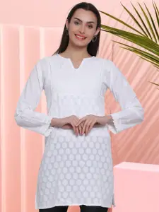 PARAMOUNT CHIKAN Women Embroidered Lucknowi Chikankari Cotton Kurti