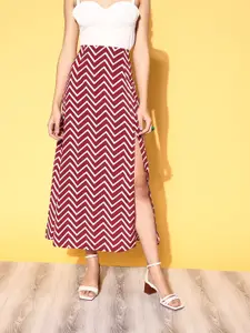 Berrylush Classy Maroon Geometric Roman Column Skirt