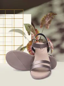 TWIN TOES Grey Printed Block Sandals with Buckles