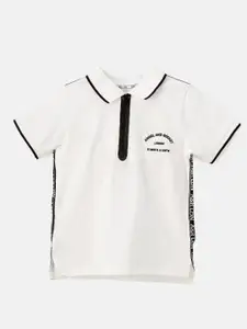 Angel & Rocket Boys White V-Neck Applique T-shirt