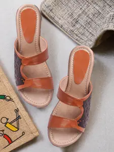 FASHIMO Women Tan Comfort Sandals