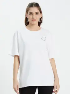 EDRIO Women White Applique Oversized T-shirt