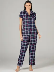 evolove Women Navy Blue & White Checked Night suit