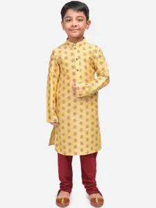 NAMASKAR Boys Cotton Linen Printed Kurta with Churidar