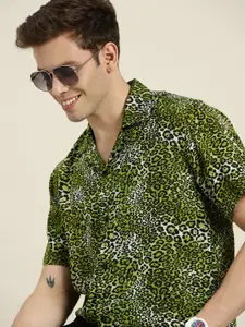 Hancock Men Green & Black Leopard Printed Relaxed Fit Casual Shirt