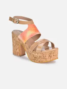 VALIOSAA Brown Platform Sandals with Buckles