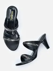VALIOSAA Black Embellished Ethnic Block Sandals