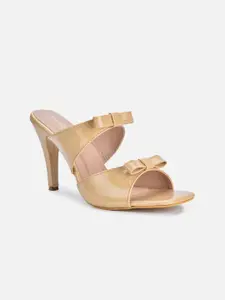 VALIOSAA Cream-Coloured Stiletto Sandals with Bows