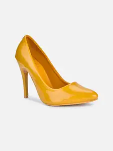 VALIOSAA Mustard Stiletto Pumps