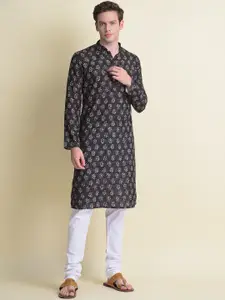 NAMASKAR Men Black Printed Cotton Kurta with Pyjamas
