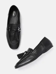 Clarks Women Black Solid Leather Horsebit Loafers